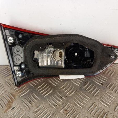 Feu arriere secondaire droit (feux) TOYOTA YARIS 3