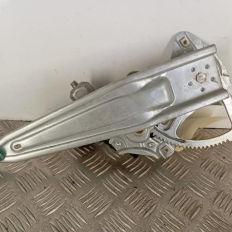 Leve vitre electrique arriere droit TOYOTA YARIS 3