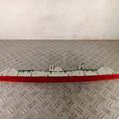 Feu arriere stop central PEUGEOT 207 Photo n°1