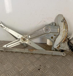 Leve vitre electrique avant droit SUZUKI SWIFT 3