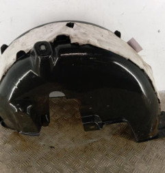 Pare boue arriere droit PEUGEOT 208 1 Photo n°1