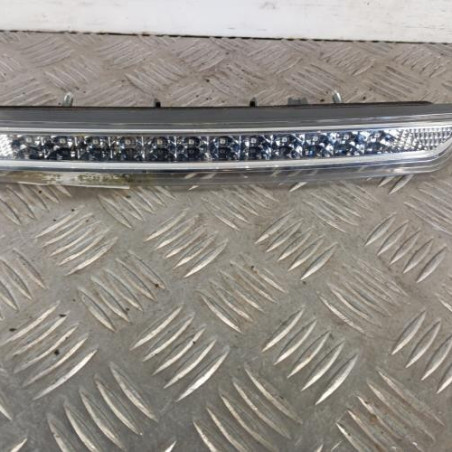 Feu arriere stop central PEUGEOT 308 2 Photo n°1