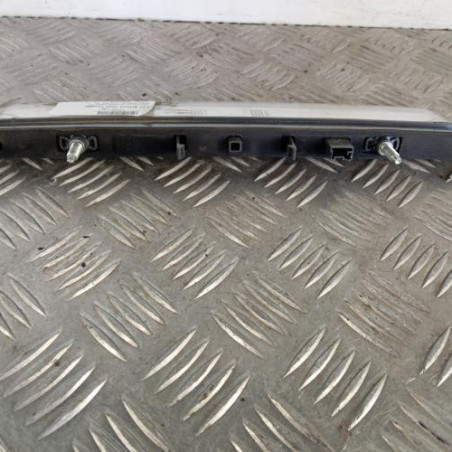Feu arriere stop central PEUGEOT 308 2