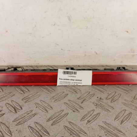 Feu arriere stop central VOLKSWAGEN POLO 3 Photo n°1