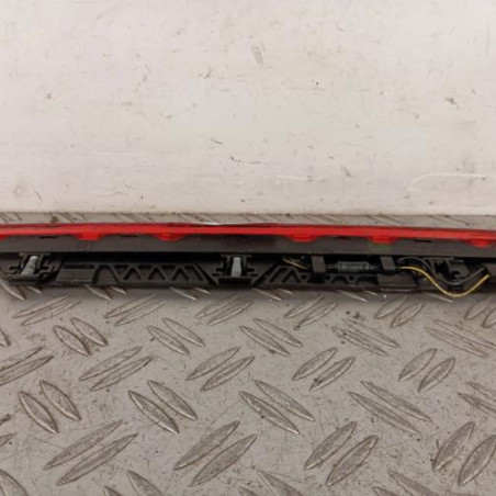 Feu arriere stop central VOLKSWAGEN POLO 3