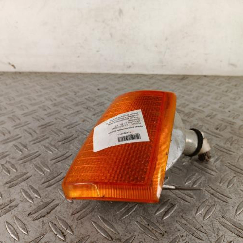 Optique avant secondaire gauche (feux)(clignotant) PEUGEOT 205