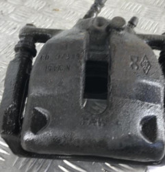 Etrier avant gauche (freinage) RENAULT KANGOO 2 Photo n°1