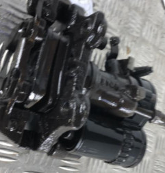 Etrier arriere droit (freinage) BMW SERIE 2 F46 Photo n°4