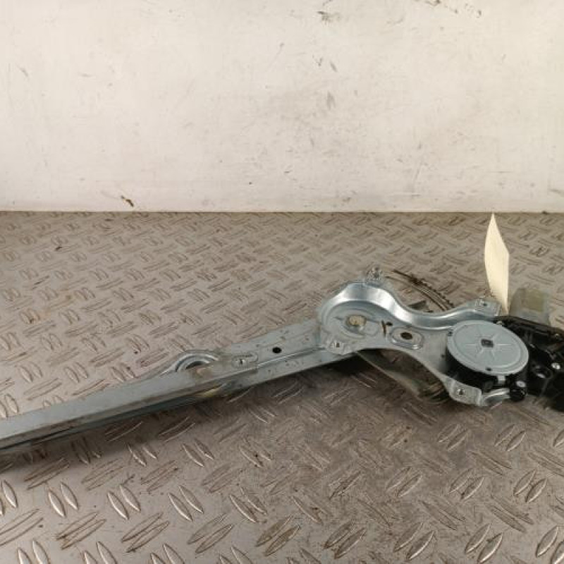 Leve vitre electrique avant gauche TOYOTA VERSO