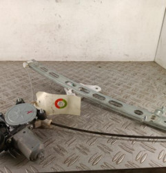 Leve vitre electrique avant gauche SUZUKI SWIFT 4 Photo n°1