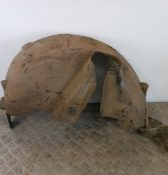 Pare boue arriere droit RENAULT CLIO 3