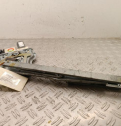 Leve vitre electrique avant gauche TOYOTA COROLLA 10 Photo n°1