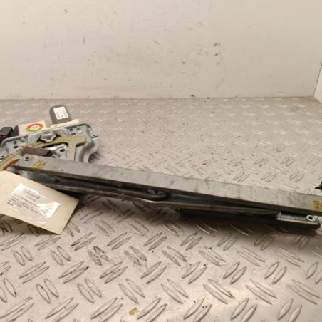 Leve vitre electrique avant gauche TOYOTA COROLLA 10 Photo n°1