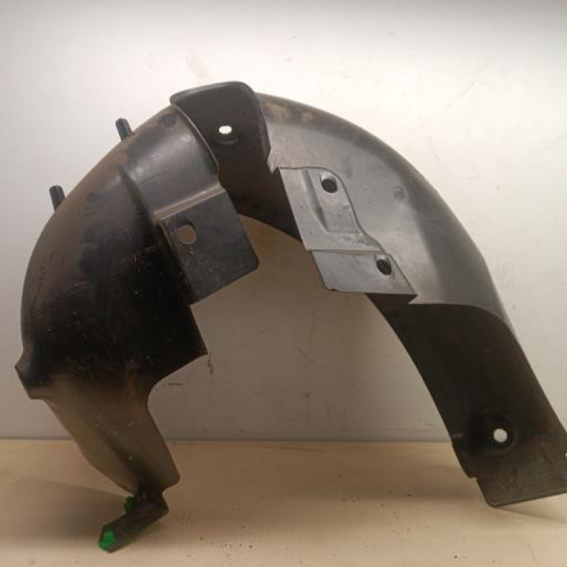 Pare boue arriere gauche RENAULT CLIO 5