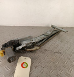 Leve vitre electrique avant gauche TOYOTA YARIS 1