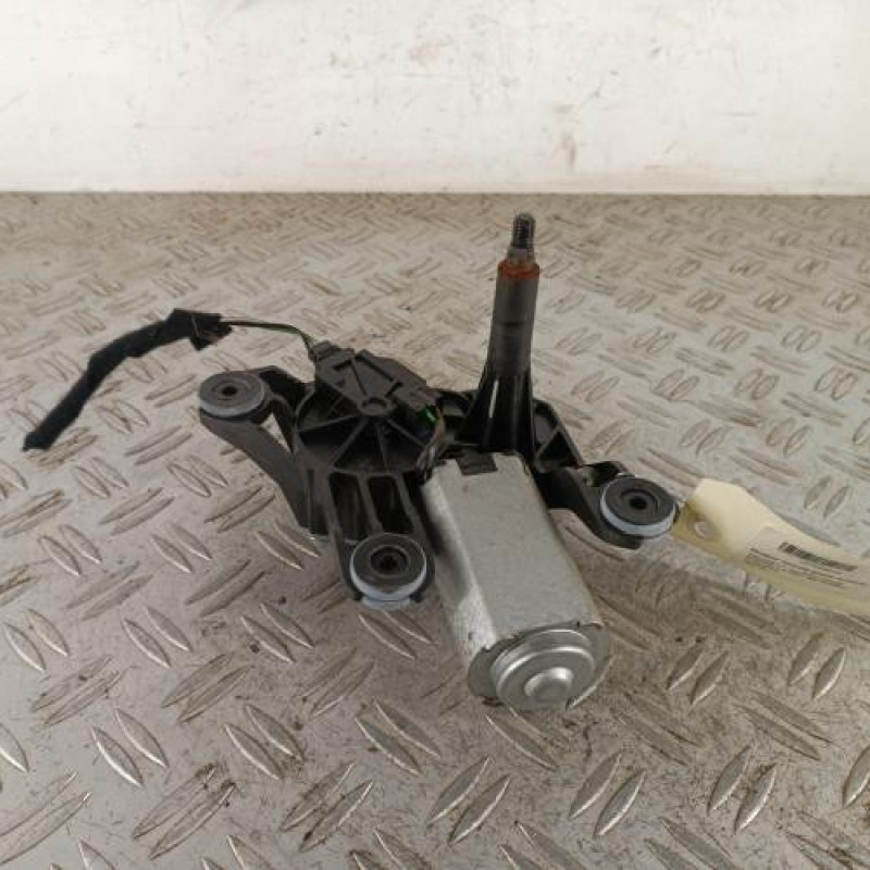 Moteur essuie glace arriere PEUGEOT BIPPER