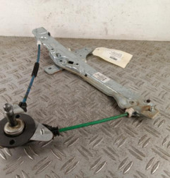 Leve vitre mecanique arriere droit PEUGEOT 208 1 Photo n°1