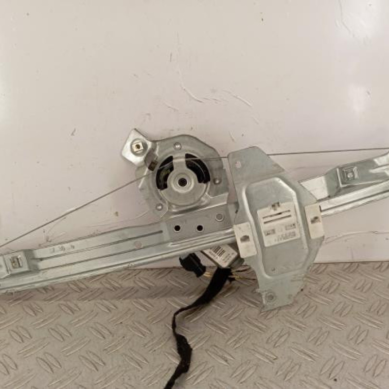 Leve vitre electrique avant droit CITROEN C3 2