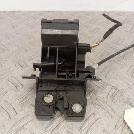 Serrure de coffre MERCEDES CLASSE CLK 209 Photo n°1