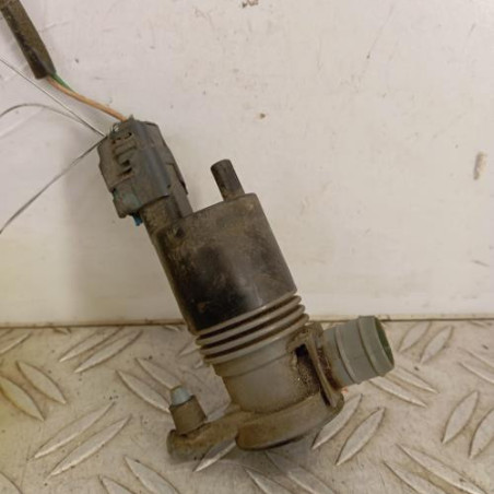 Pompe lave glace avant RENAULT TRAFIC 3 COURT