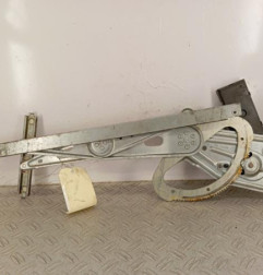 Leve vitre electrique avant gauche RENAULT SCENIC 3