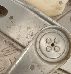 Leve vitre electrique avant gauche RENAULT SCENIC 3 Photo n°4