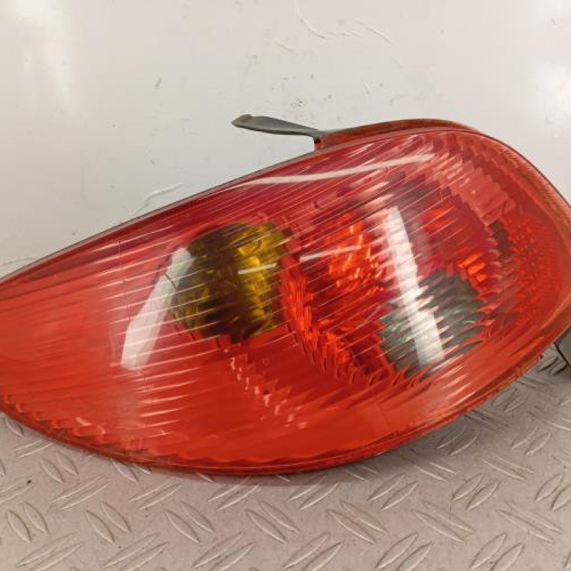 Feu arriere principal gauche (feux) PEUGEOT 206