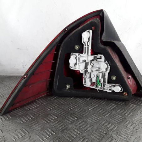 Feu arriere principal droit (feux) FORD MONDEO 2
