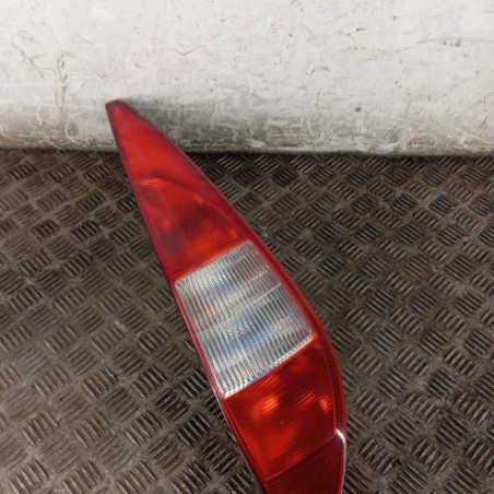 Feu arriere principal droit (feux) FORD MONDEO 2 Photo n°1