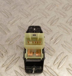 Interrupteur de leve vitre avant droit HYUNDAI KONA 1