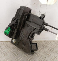 Serrure avant gauche HYUNDAI KONA 1