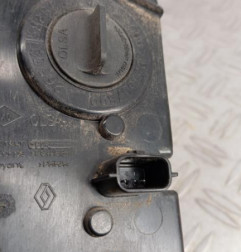 Feu de pare choc arriere gauche OPEL VIVARO 2 Photo n°3