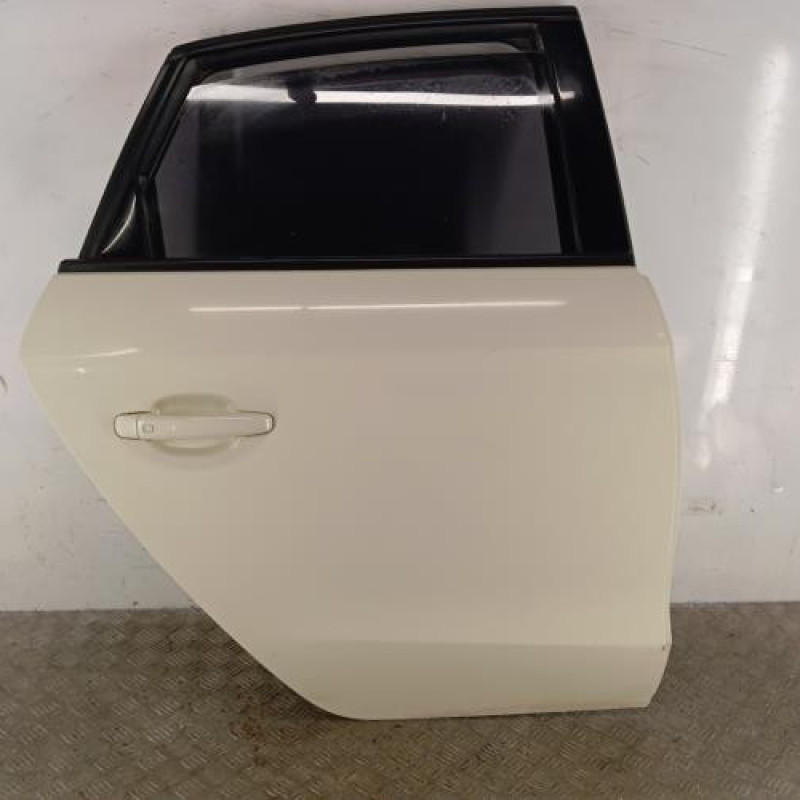 Porte arriere droit AUDI A1 1