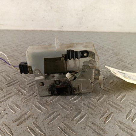 Serrure arriere droit RENAULT CLIO 2 CAMPUS