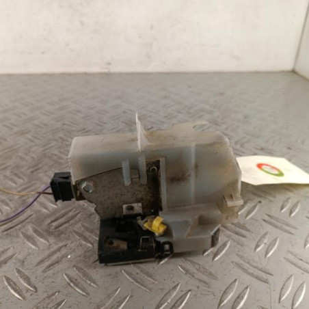 Serrure arriere gauche RENAULT CLIO 2 CAMPUS Photo n°1