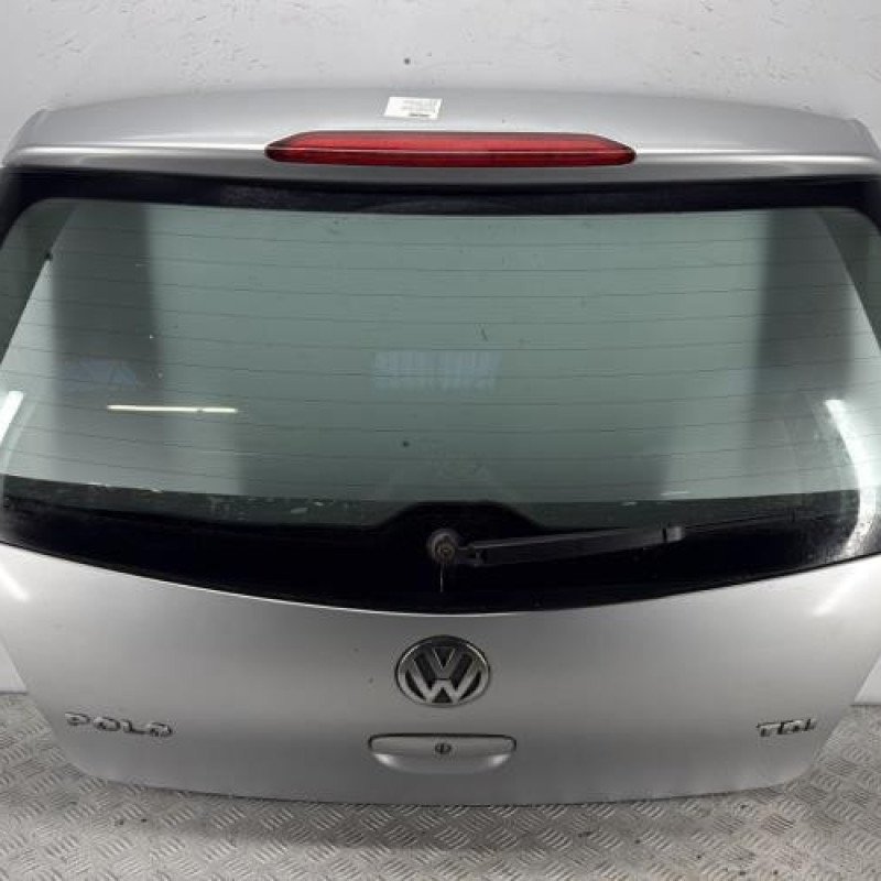 Malle/Hayon arriere VOLKSWAGEN POLO 4