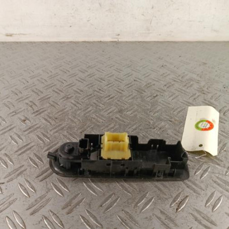 Interrupteur de leve vitre avant gauche RENAULT CLIO 4