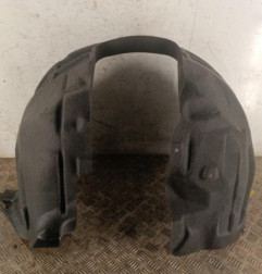 Pare boue avant gauche VOLVO V 60 2 Photo n°1