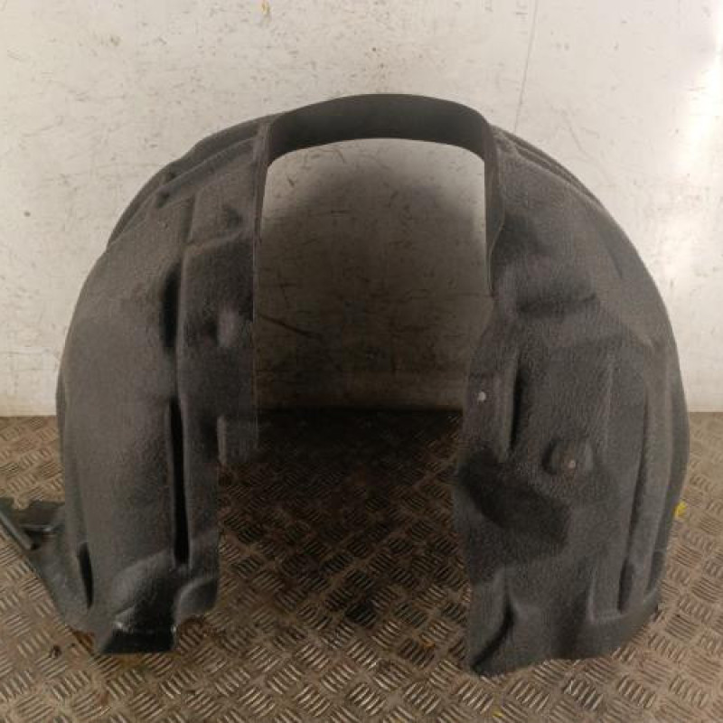 Pare boue avant gauche VOLVO V 60 2