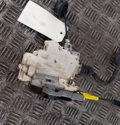 Serrure avant droit AUDI TT 2 Photo n°3