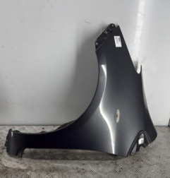 Aile avant gauche TOYOTA YARIS 2 Photo n°1