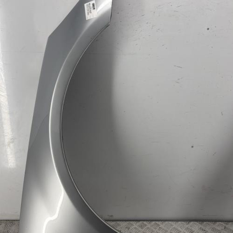 Aile avant droit MERCEDES CLASSE R 251 Aile avant droit MERCEDES CLASSE R 251