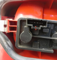 Feu arriere principal gauche (feux) CITROEN XSARA PICASSO Photo n°3