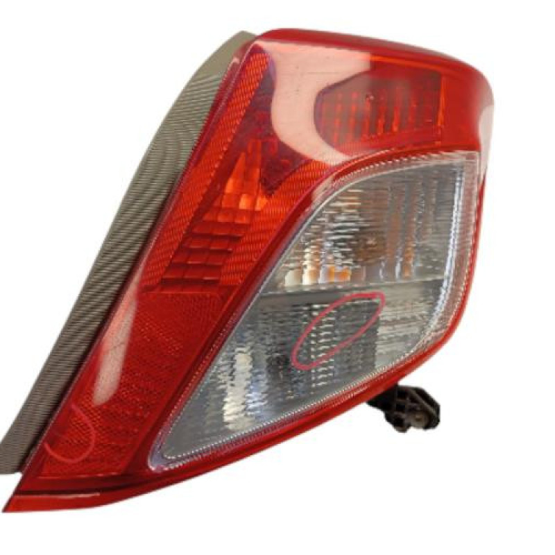 Feu arriere principal droit (feux) TOYOTA YARIS 3