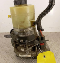Pompe de direction RENAULT TRAFIC 3 COURT