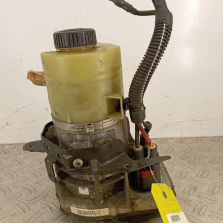 Pompe de direction OPEL VIVARO 2