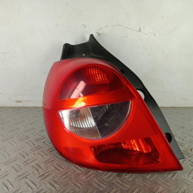 Feu arriere principal gauche (feux) RENAULT CLIO 3