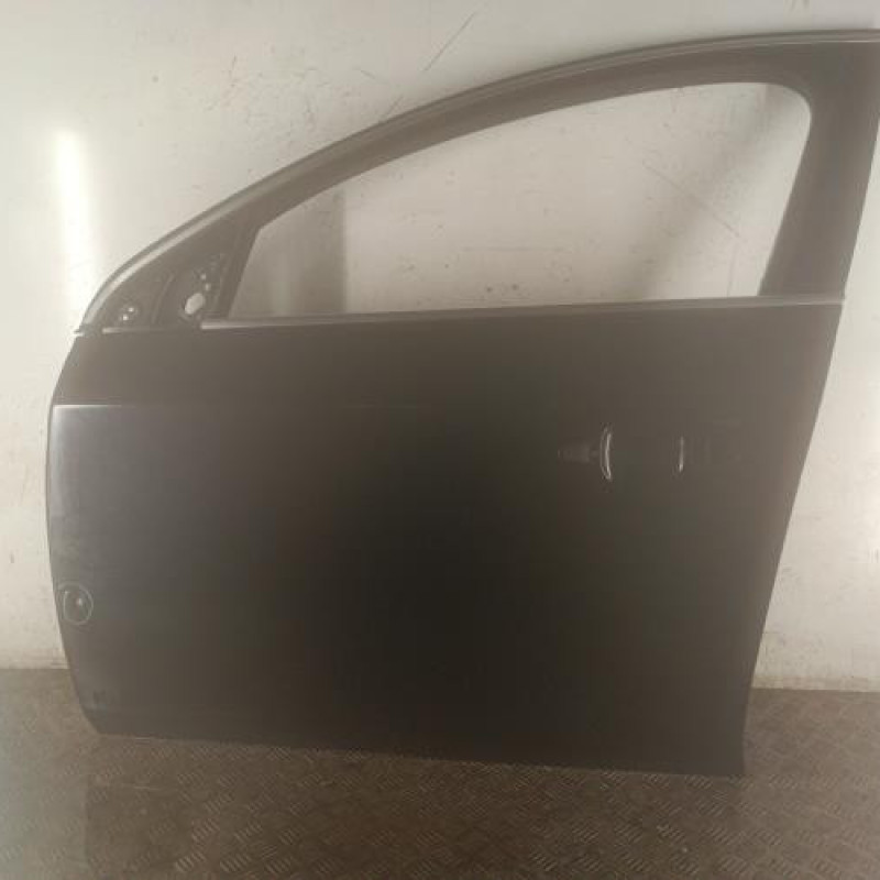 Porte avant gauche VOLVO V 60 2