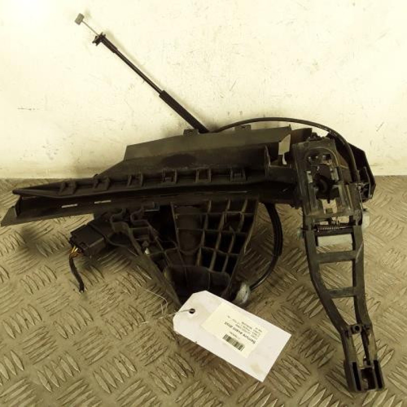 Serrure avant droit FORD C-MAX 1 Serrure avant droit FORD C-MAX 1