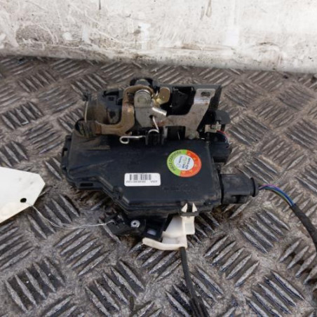 Serrure arriere gauche VOLKSWAGEN GOLF 4